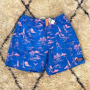 Vineyard Vines Men’s Swim Trunks size Large NWT